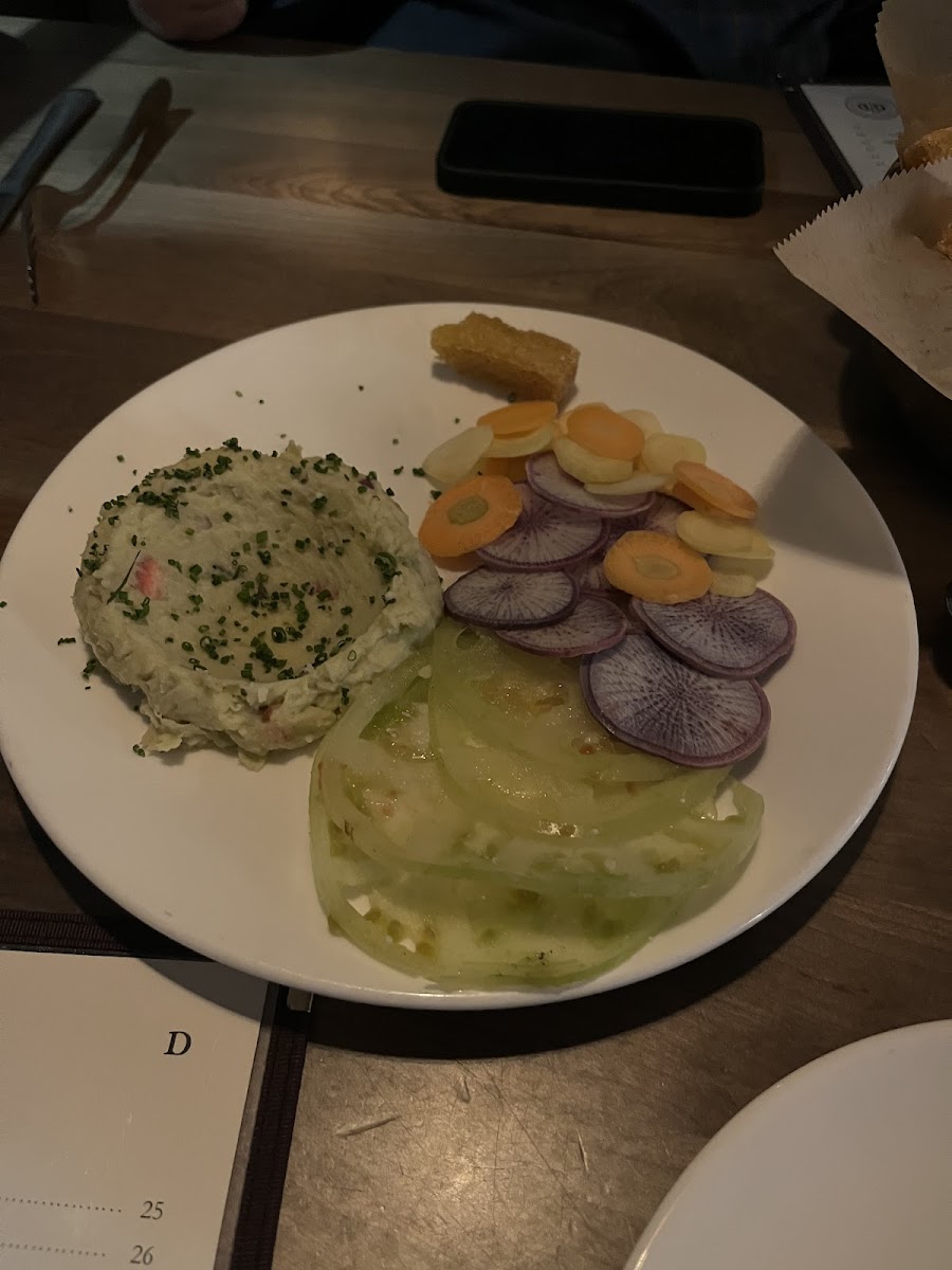 Obstinate "flatbread" modified to have crudite rather than bread