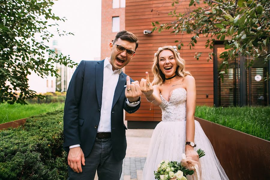 Wedding photographer Evgeniya Golubeva (ptichka). Photo of 6 August 2019