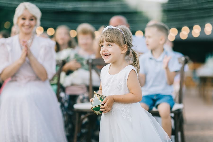 Jurufoto perkahwinan Alisa Markina (alisamarkina). Foto pada 14 Julai 2023