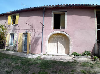 maison à Saint-Etienne-du-Grès (13)