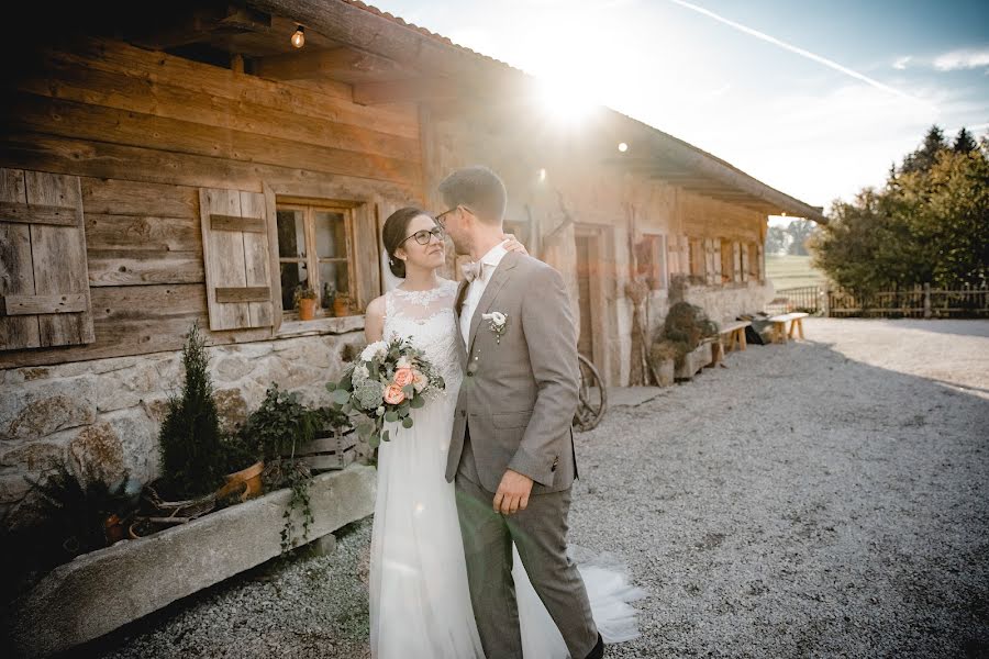 Fotógrafo de bodas Alexandra Und Martin Höllinger (alexandraundmar). Foto del 4 de diciembre 2018