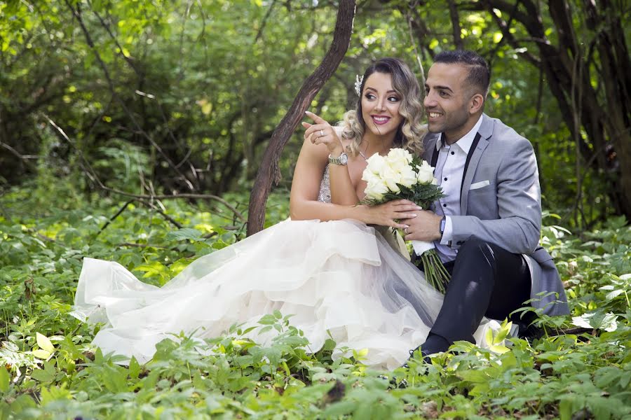 Fotógrafo de casamento Farah Samiei (batool). Foto de 16 de novembro 2019