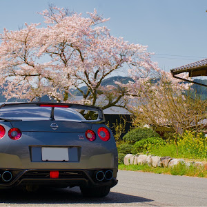 NISSAN GT-R R35