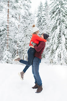 Wedding photographer Kseniya Turlakova (kseniaturlakova). Photo of 4 April 2019