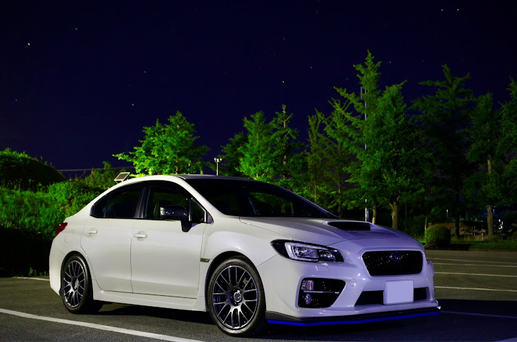 WRX S4のミラーレス初心者・夜カメ活・いつも いいね&コメントありがとうございます✨に関するカスタム事例の投稿画像1枚目