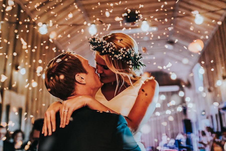 結婚式の写真家Mika Vallineva (wallineva)。2018 12月24日の写真