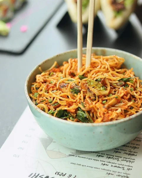 Chilli Garlic Mushroom Noodles