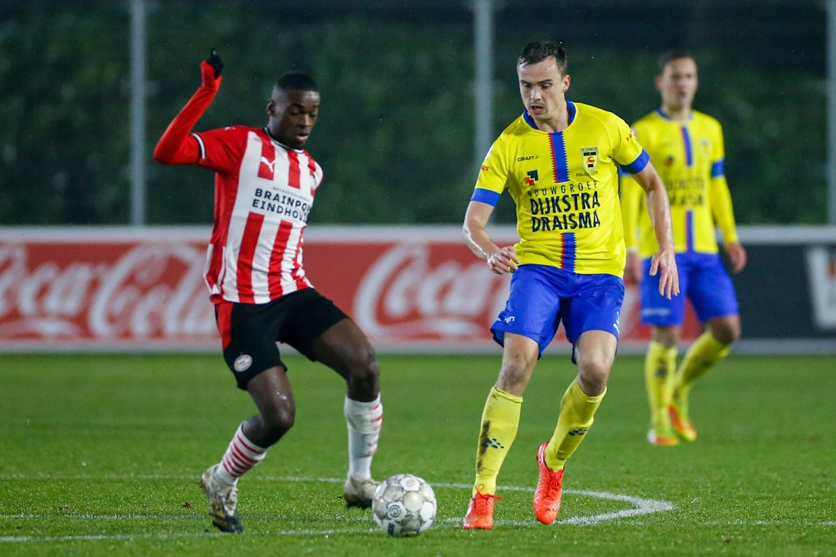 Le jeune belge Emmanuel Matuta prolonge au PSV Eindhoven 