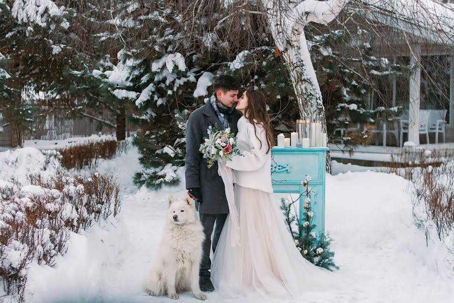 Fotografo di matrimoni Nadezhda Grigoreva (nadezdasmile). Foto del 4 marzo 2018