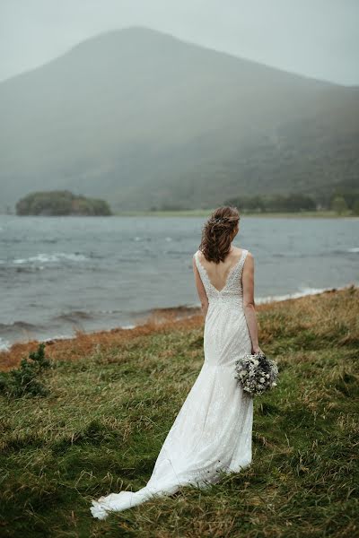 Fotógrafo de bodas Karoline James-Griffiths (regenweibchen). Foto del 17 de octubre 2023