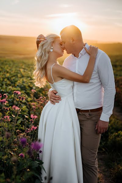 Wedding photographer Andrey Opir (bigfan). Photo of 21 August 2020