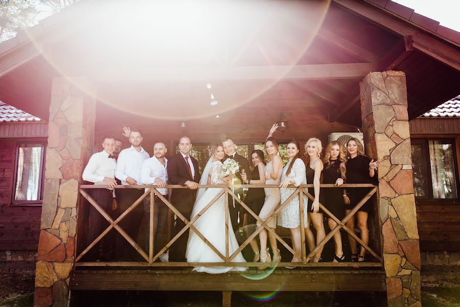 Fotógrafo de casamento Alena Rusakevich (alrus). Foto de 9 de setembro 2019