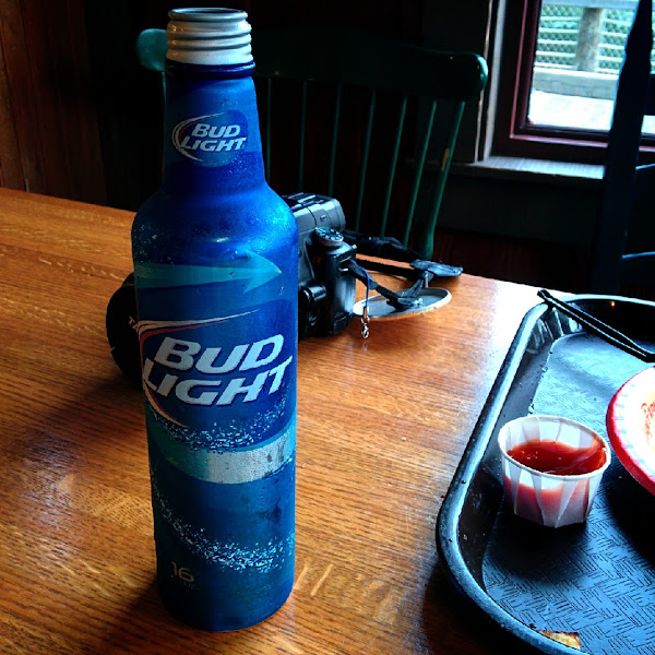 BUD LIGHT