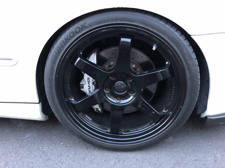 RS6 アバントのガスト・エンジンハーネスに関するカスタム事例の投稿画像5枚目