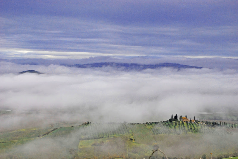 Nebbia in Val d'Orcia di Teresina2013