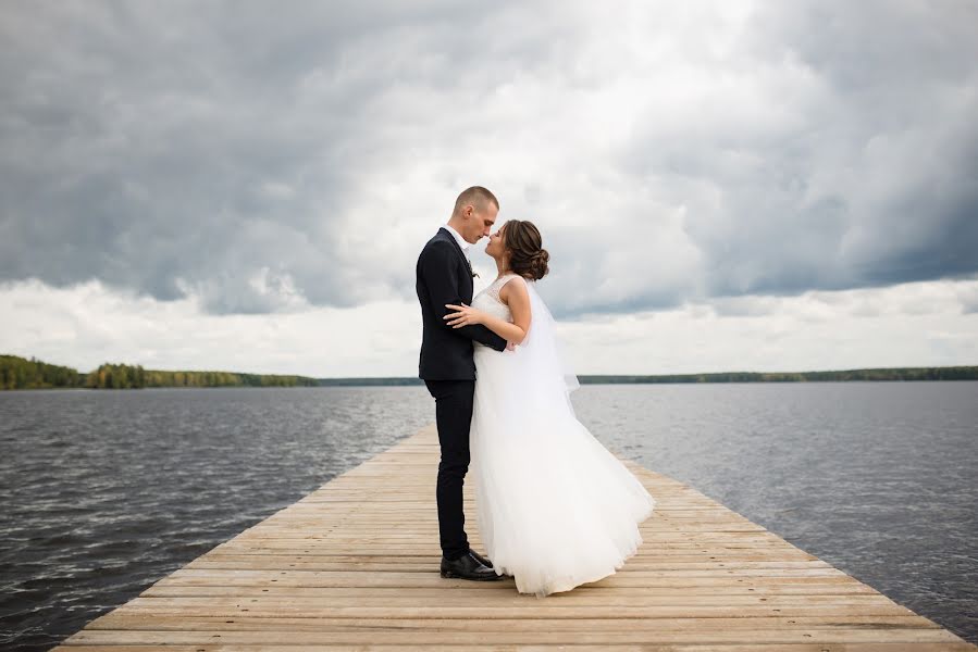 Wedding photographer Ilya Matveev (ilyamatveev). Photo of 19 November 2019