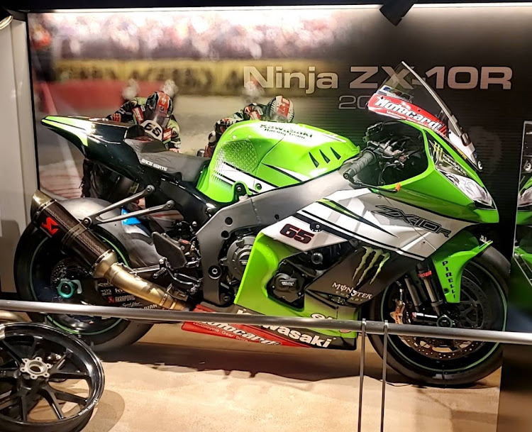 ひでプリG'sさんが投稿したZ900RS・カワサキワールド・またまたまた、コロナに負けるな(>_<)に関するカスタム事例の投稿画像11枚目