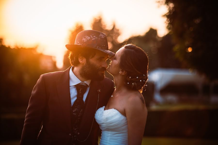 Wedding photographer Fabio Damico (fotosenzaposa). Photo of 15 September 2019