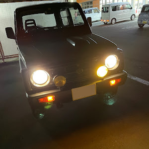 ジムニー JA11V