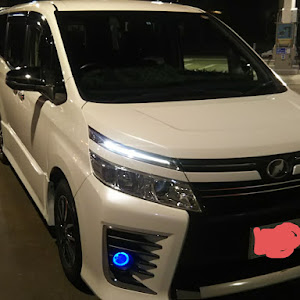 ヴォクシー