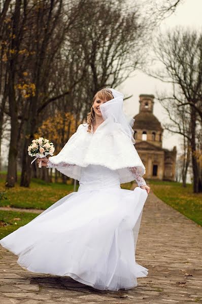 Wedding photographer Elena Subbotina (subbotina). Photo of 24 November 2012