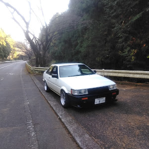 カローラレビン AE86