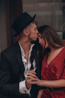 Wedding photographer Artem Konoplyanko (artemkonoplianko). Photo of 17 October 2019