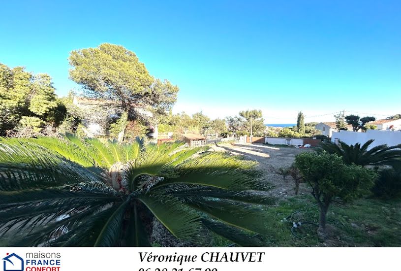  Vente Terrain + Maison - Terrain : 910m² - Maison : 119m² à Saint-Aygulf (83370) 