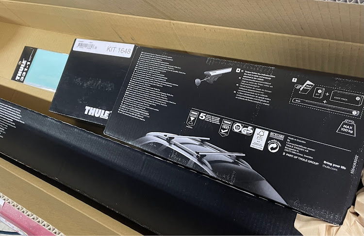 ラクティスのモデリスタ　シフトベースフィニッシャー・トヨタ純正インテリアパネル・G'Sエディション・THULE・Grazio&Co.に関するカスタム事例の投稿画像8枚目
