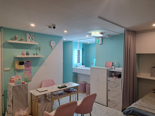 500玩美殿-中山店 - 照片 4 展示店內設施和環境