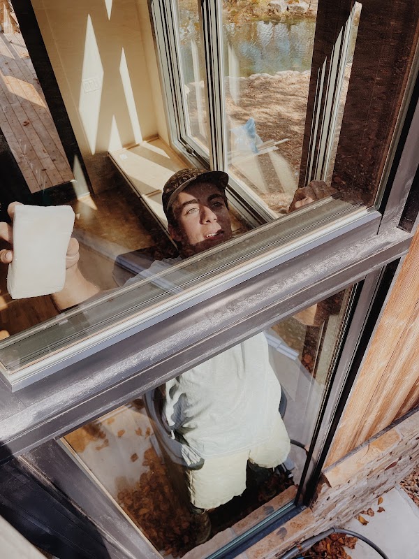 True Shine Window Washers photo 1