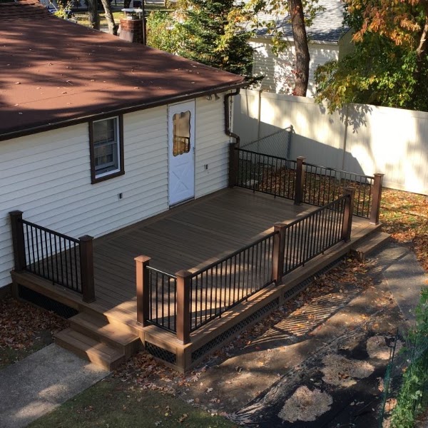 Paramount Deck Solutions photo 3