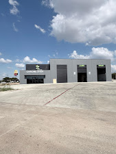 DFW Truck Center 3