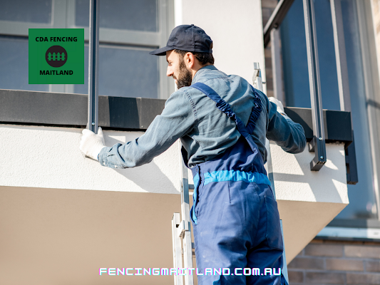 Fencing Contractor