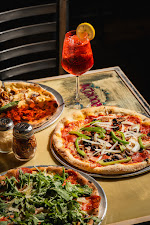 Apizza Brooklyn Resto + Vino - Pinecrest 6