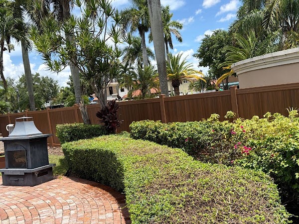 Superior Fence & Rail of Broward photo 1
