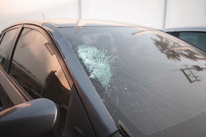 Golden Touch Auto Glass 2