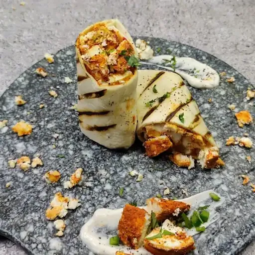 Paneer Shawarma Roll (Hummus Base)