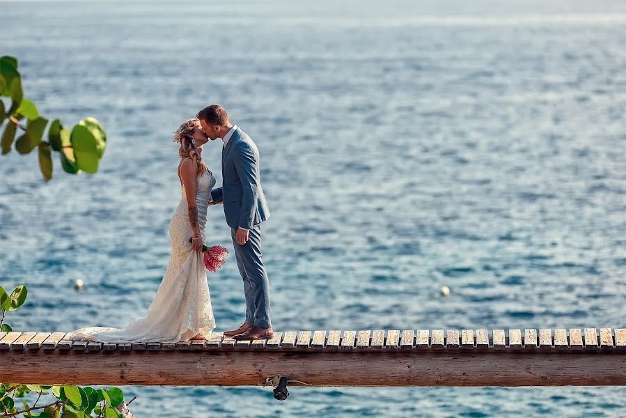 Fotografer pernikahan Adrian Mcdonald (mcdonald). Foto tanggal 26 Juli 2017