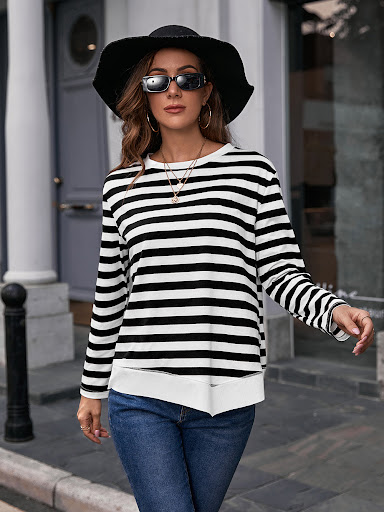 Title 7, Striped Print T-shirt Round Neck Pullover Color...
