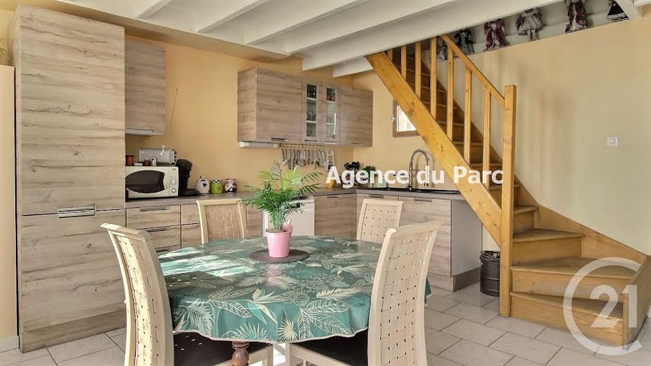 Vente maison 4 pièces 144.92 m² à Vatteville-la-Rue (76940), 195 000 €
