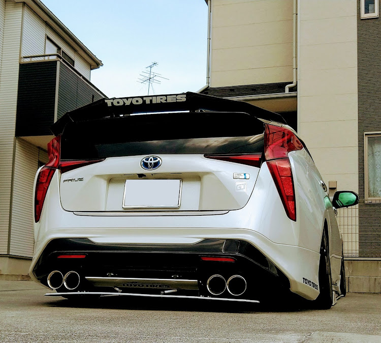 プリウスのGJ-Racing・GJ-R・50プリウス中期型・discover_ct・FreeDom`styleに関するカスタム事例の投稿画像3枚目