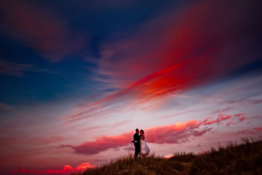 Wedding photographer Sławomir Chaciński (fotoinlove). Photo of 3 April 2018