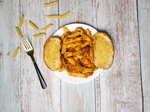 Red Sauce Pasta