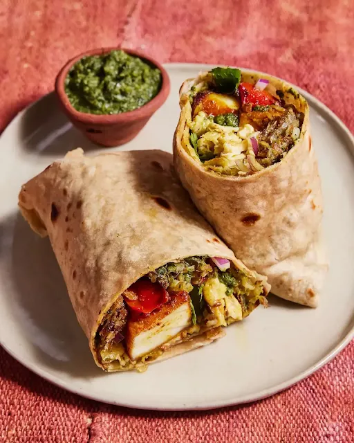 Tortilla Wrap With Hash Brown And Paneer