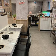 老先覺麻辣窯燒火鍋(台中大肚店)