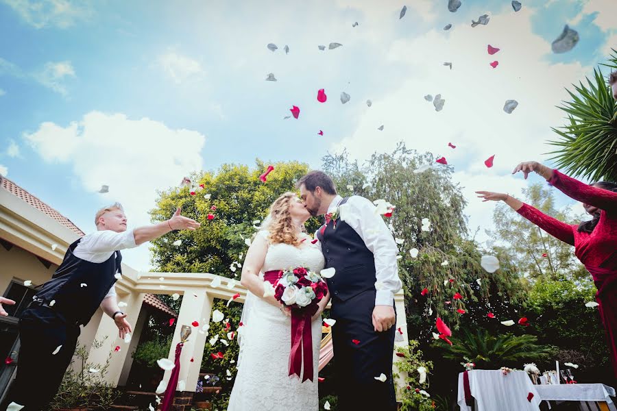 Fotografo di matrimoni Philbert Pembani (philpembani). Foto del 29 dicembre 2022