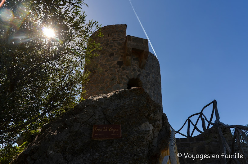 Route de la corniche, miradors, torre del verger