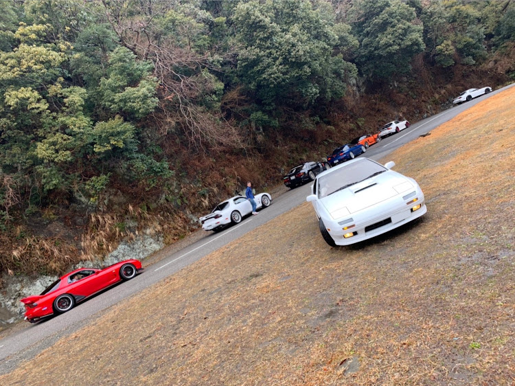 RX-7の悪ノリおじさんグループ・カッコイイFD保存会・Rotaryism・No Retra,No Life❗️・身近な所に神は居る❓🤣に関するカスタム事例の投稿画像3枚目