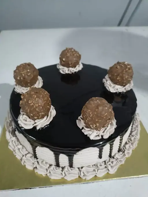 Fererro Rocher Cake